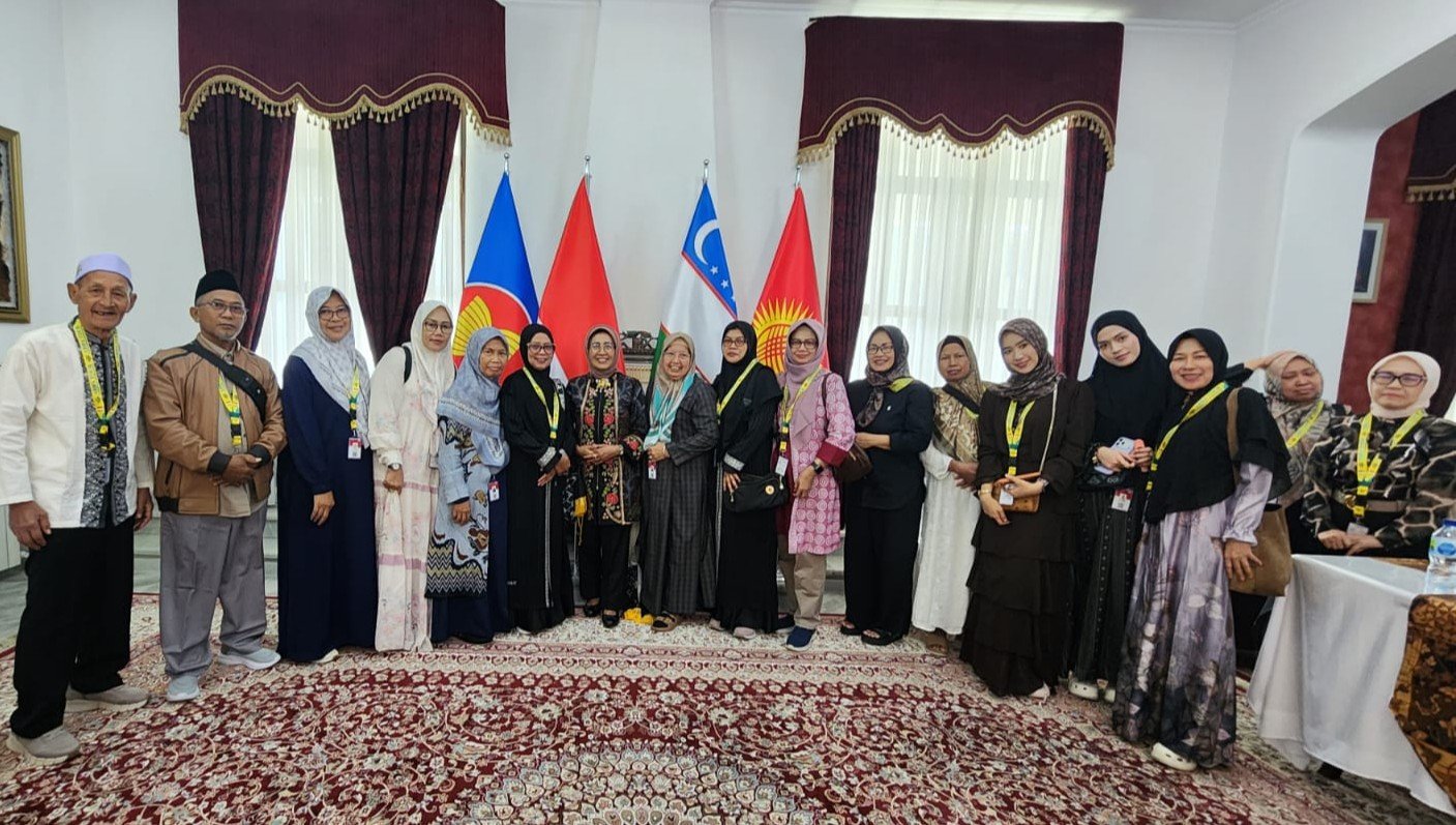 Perkuat Silaturahmi di Jalur Sutra, Rombongan ABBA Tour Disambut Hangat Dubes RI untuk Uzbekistan
